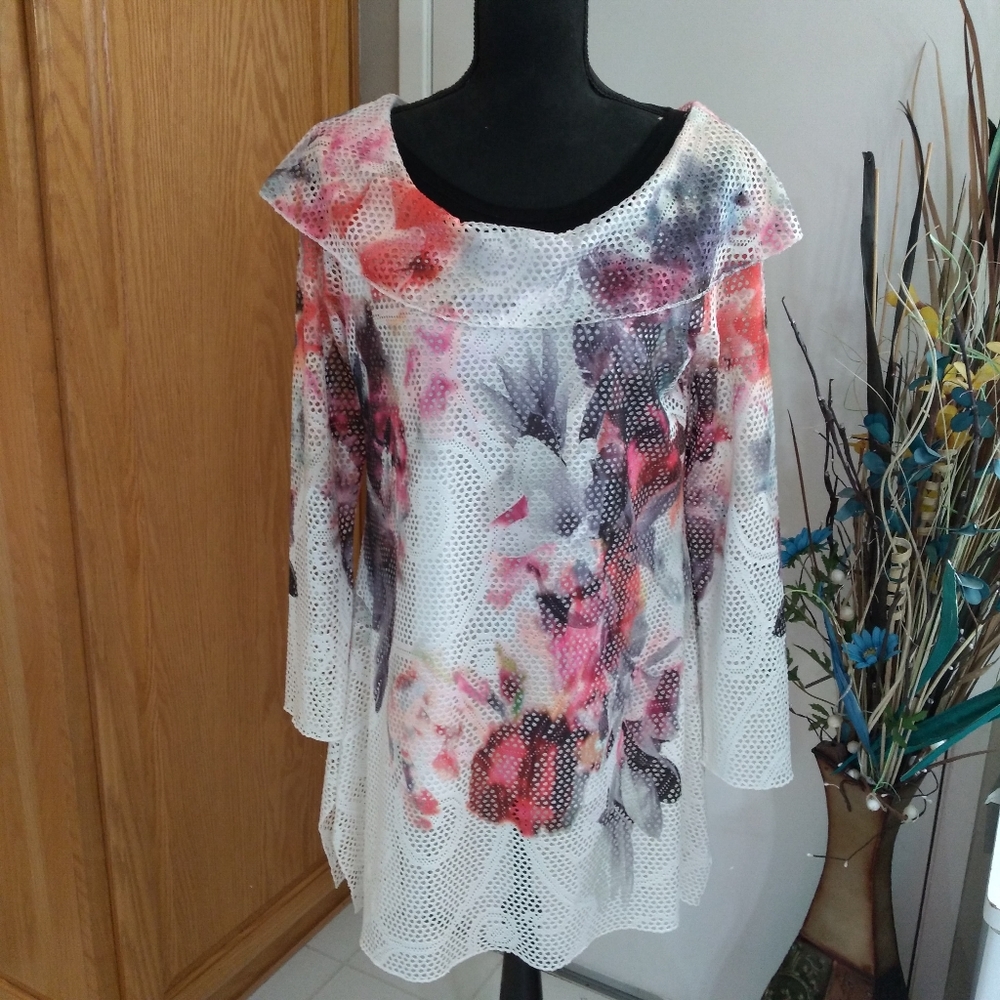 CATIVA Off Shoulder Collar Tunic Top S